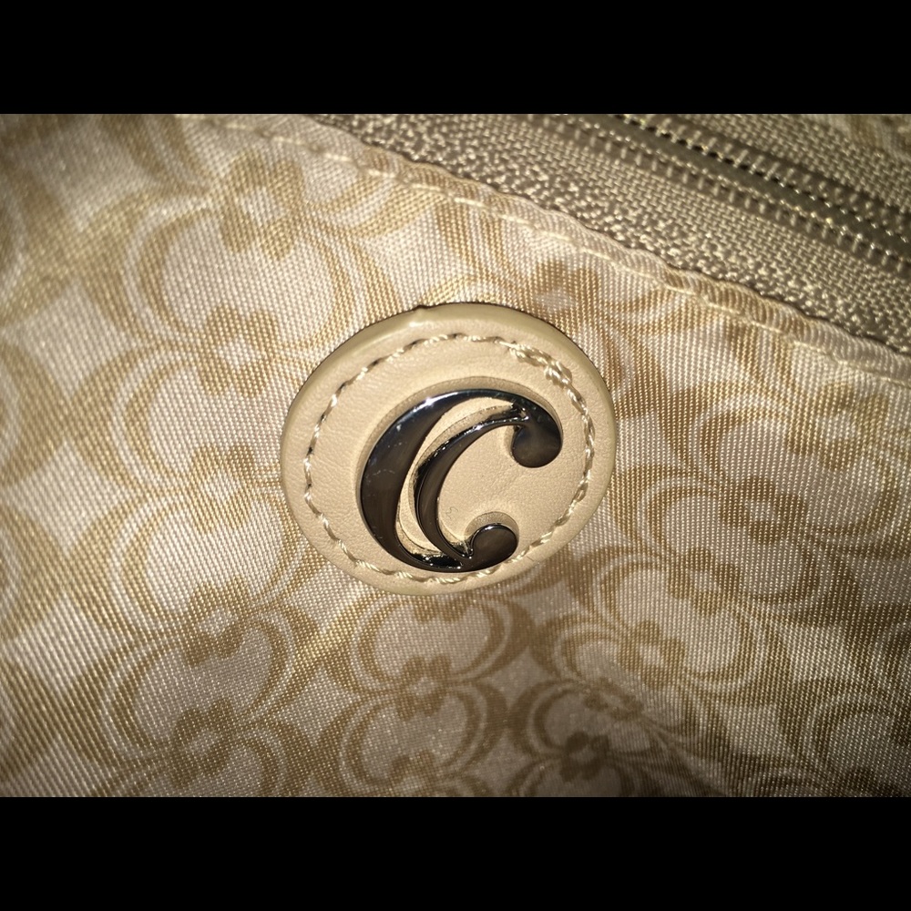 Purse - Picture 4 of 4